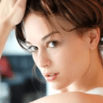 Rachel Hendrix Rachel Hendrix plays the daughter, Hannah, in October Baby, in theaters now